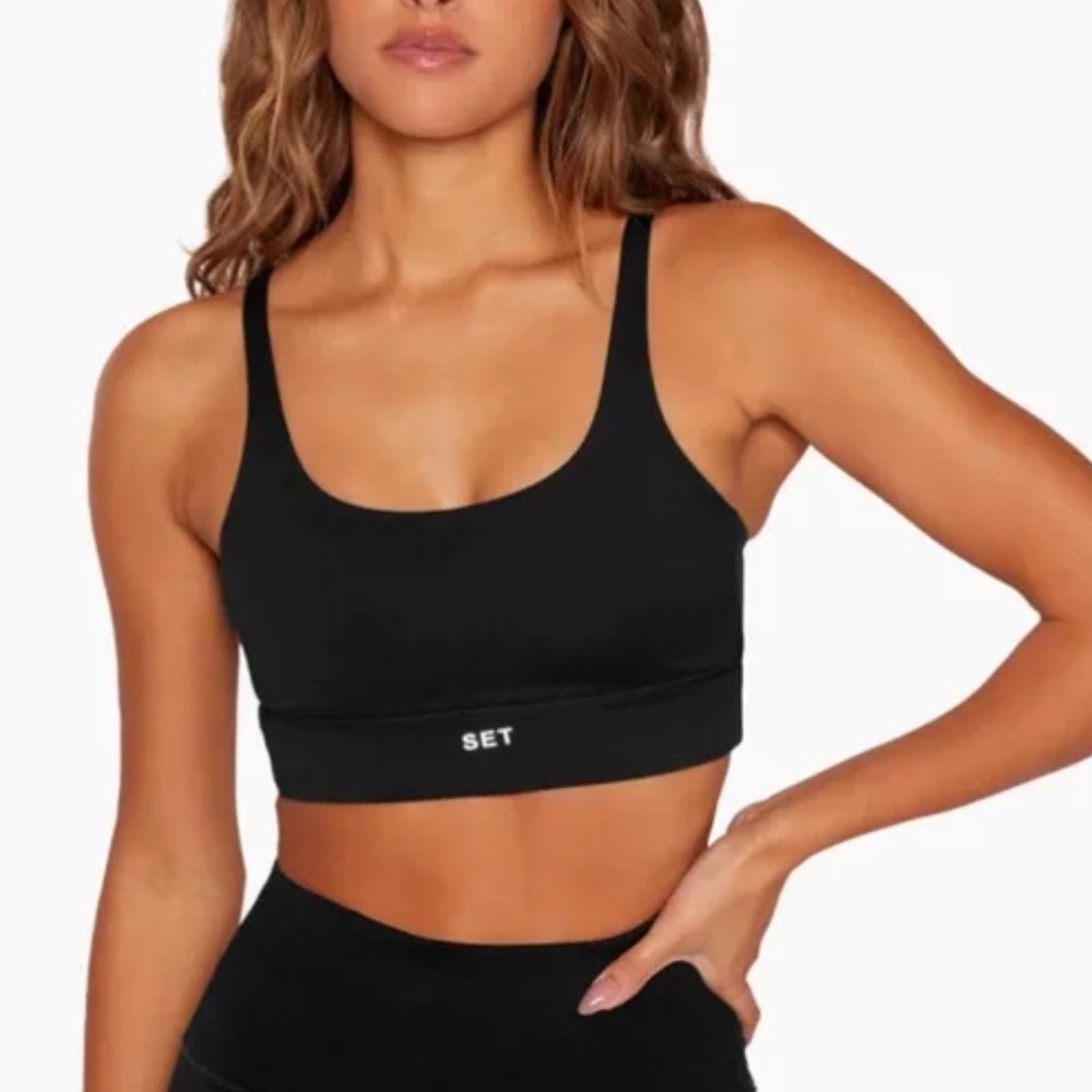 SET Active Midnight Black Workout Set - Picture 2 of 2